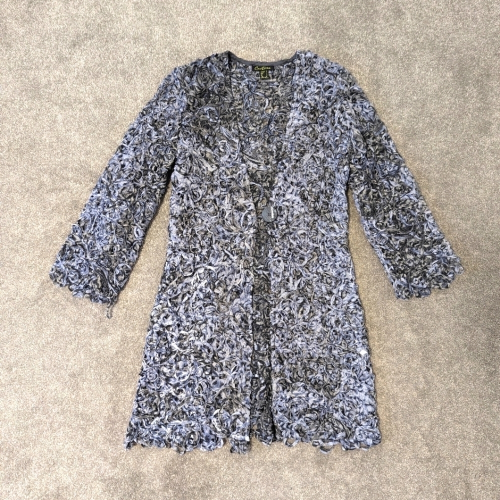 Cartise Women's 3D Floral Cardigan Size 4 Blue Gray Knit Romantic